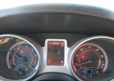 2014 Dodge Journey Sxt z USA, uszkodzony, nr VIN 3C4PDCBB7ET148434